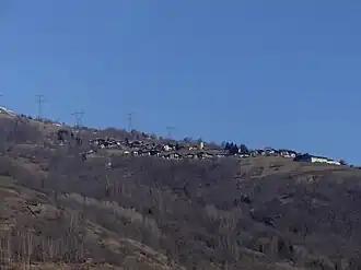 The mountains and the ski station