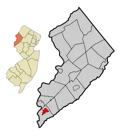Location of Alpha in Warren County highlighted in red (right). Inset map: Location of Warren County in New Jersey highlighted in orange (left).