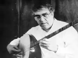 Necdet Yaşar in 1972, performing for guests at a private home in Istanbul