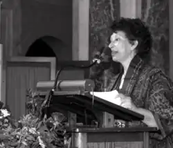Mernissi receiving the Erasmus Prize, 2004